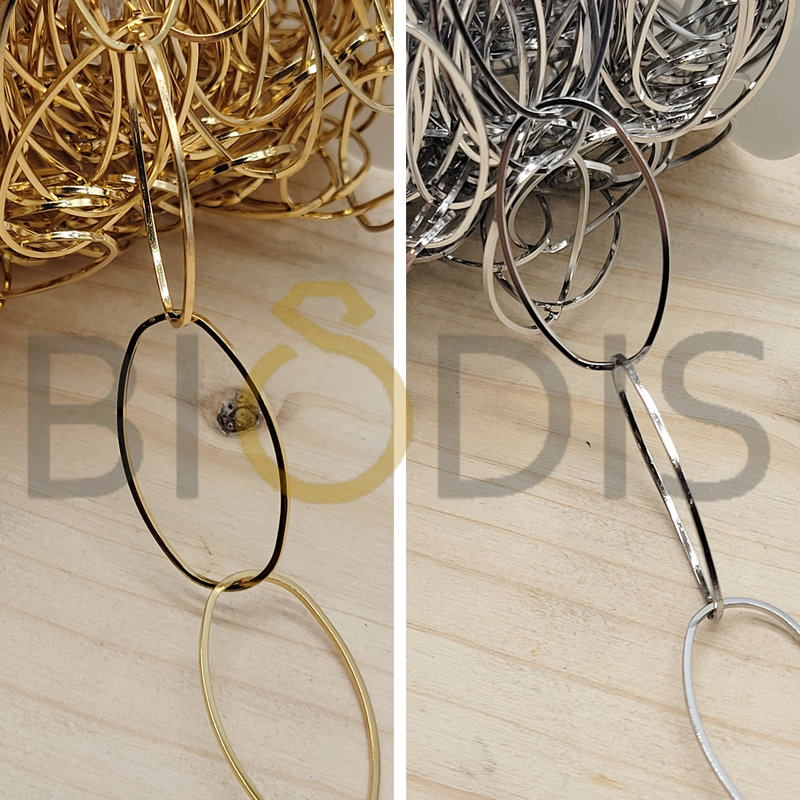 L0249 Cadenas de acero con hilo cuadrado forma ovalado  25x35mm